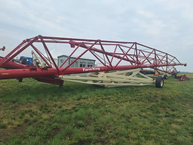 2026 Buhler Farm King Y16124 Tarière