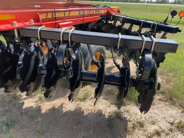 2024 Versatile SD550 Disque
