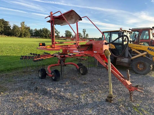 Kuhn GA 4521 GTH râteau