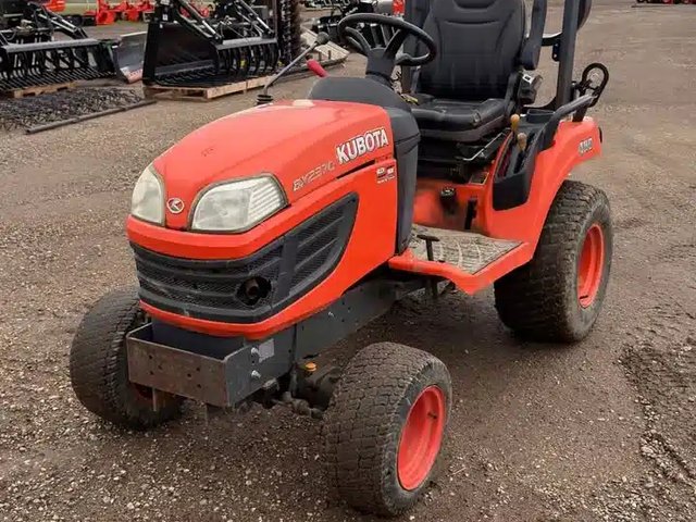 2016 Kubota BX2370 Tracteur