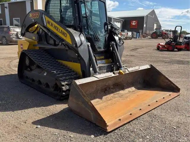 2021 New Holland C337 Chargeur sur chenilles