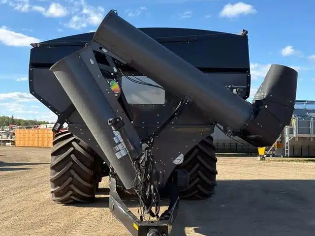 2021 Elmers Mfg HAULMASTER 2000 Chariot à Grain