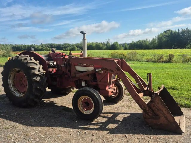 1969 International 624 Tracteur