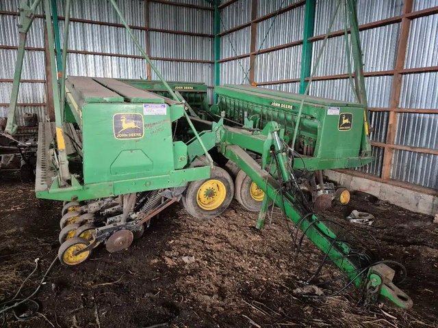 John Deere 455 Semoir