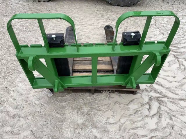 2021 HLA Attachments HD10048 Fourche à palette