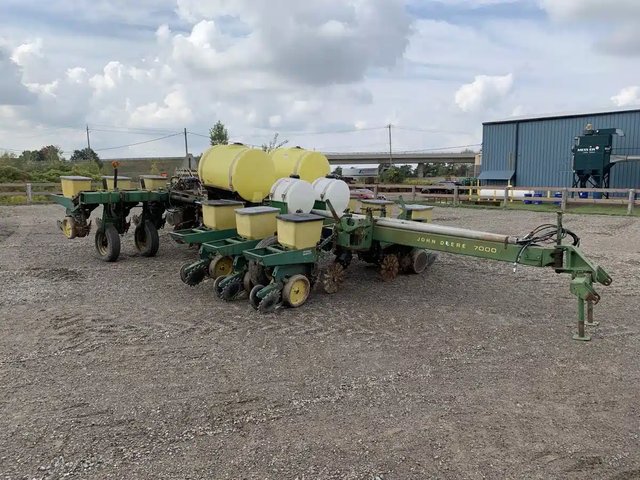 John Deere 7000 Planteur