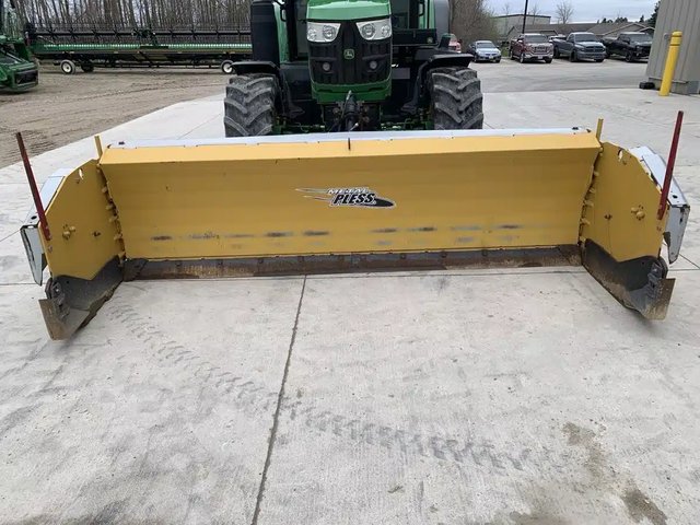 2021 Metal Pless 1036 Gratte à neige
