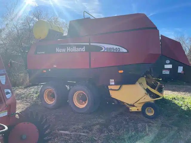 2007 New Holland BB940 Presse à Balle Carrée/Large