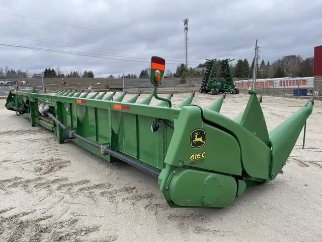 2013 John Deere 616C Nez - Maïs