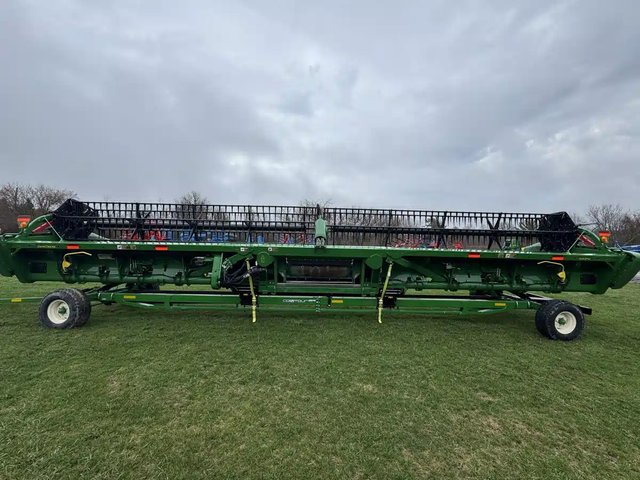 2019 John Deere 740FD Nez - Toile/Tapis