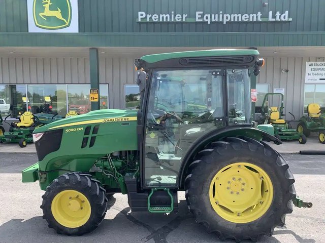 2022 John Deere 5090GN Tracteur