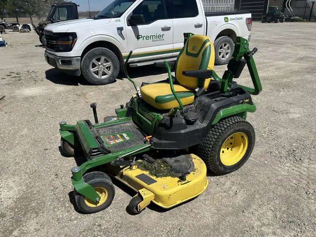 2022 John Deere Z545R Tondeuse à rayon de braquage zéro