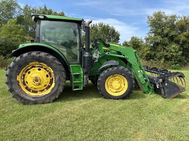 2017 John Deere 6155R Tracteur
