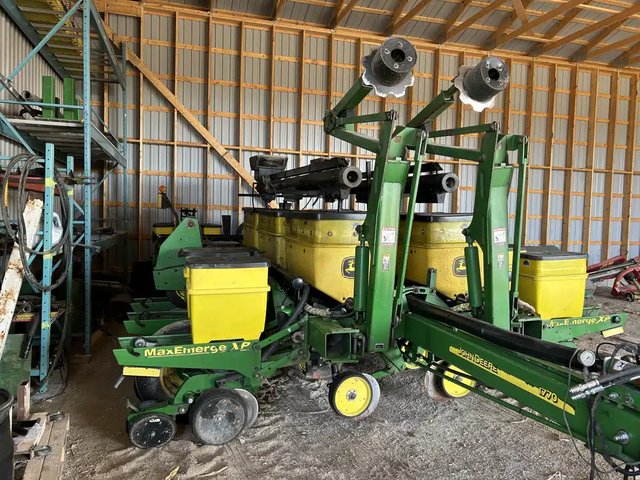 2011 John Deere 1770 Planteur
