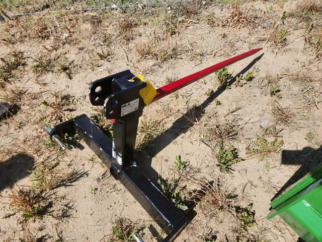 2023 HLA Attachments SE3PH Pic à Balle