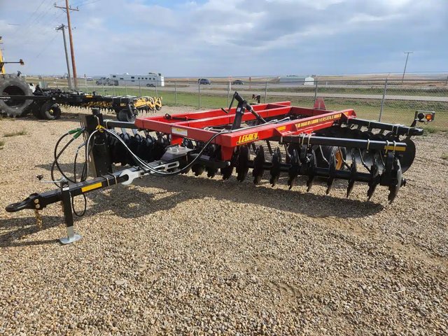 2023 Versatile SD550 Disque