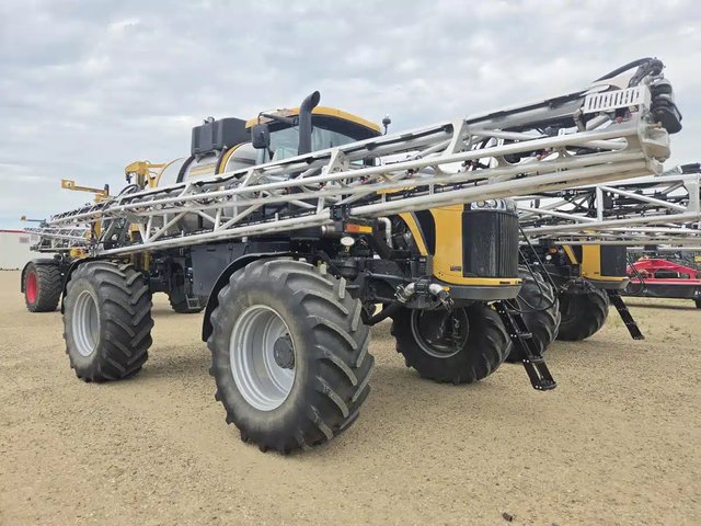 2022 RoGator RG1300C Arroseur - Automoteur