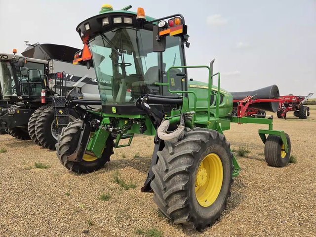 2015 John Deere W150 Andaineur