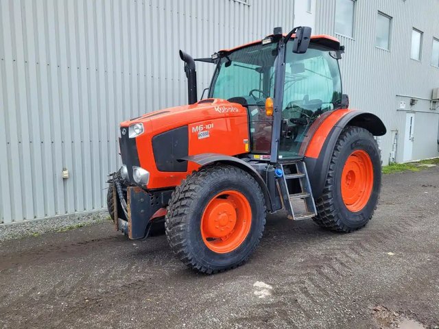 2021 Kubota M6-101 Tracteur