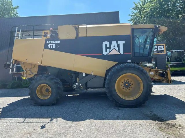 2001 CLAAS LEXION 470R Batteuse