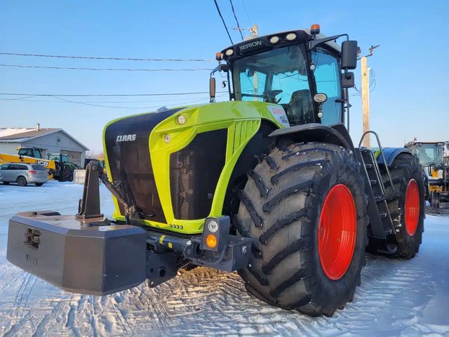 2019 CLAAS XERION 4500 Tracteur
