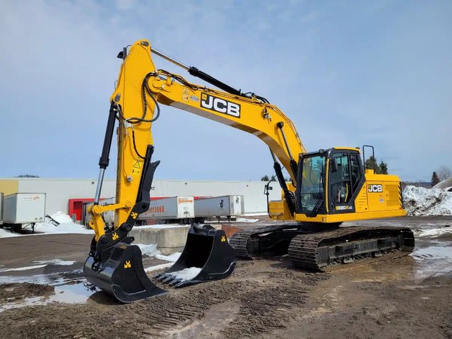 2022 JCB 220X LC Excavatrice