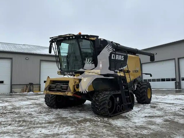 2013 CLAAS LEXION 740TT Batteuse