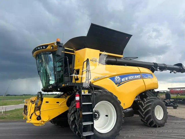 2021 New Holland CR8.90 Batteuse