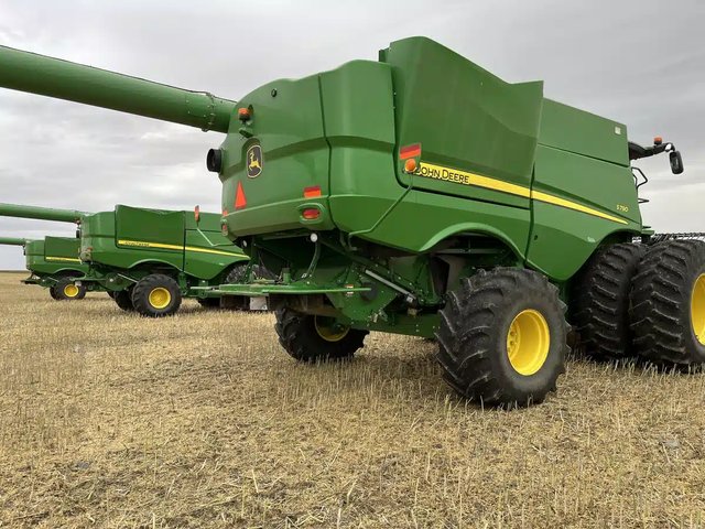 2018 John Deere S790 Batteuse
