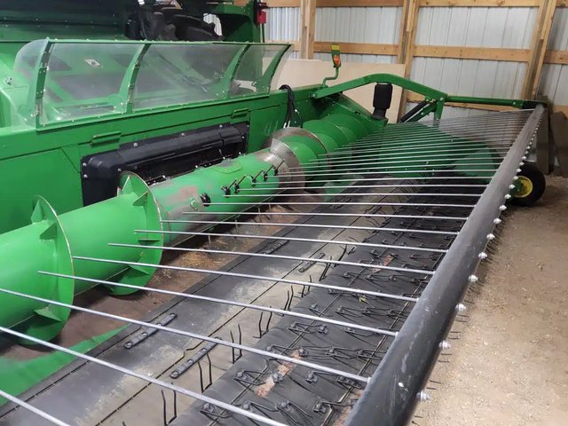 2017 John Deere 615P Nez - Ramasseur