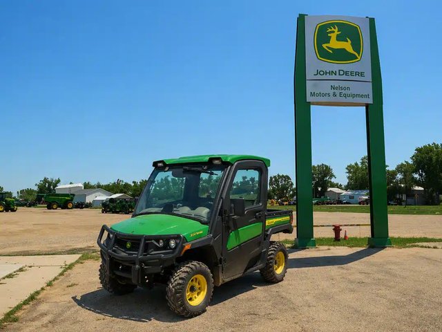 2023 John Deere XUV 835R Véhicule utilitaire