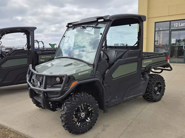 2023 John Deere XUV 835M Véhicule utilitaire