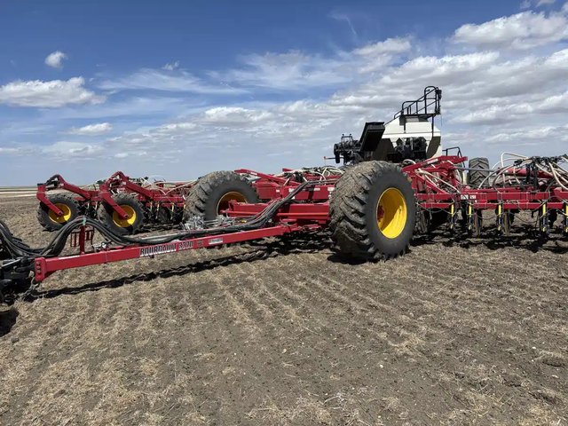 2019 Bourgault 3320QDA Semoir à air
