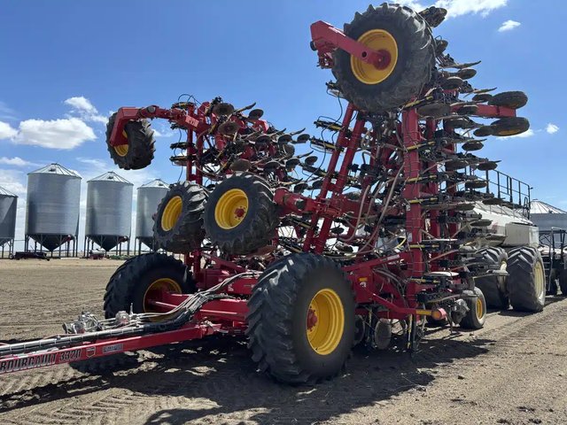 2019 Bourgault 3320QDA Semoir à air