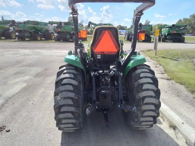2011 John Deere 3520 Tracteur