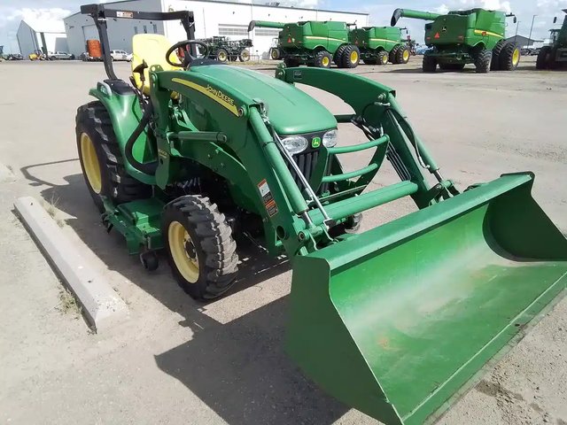 2011 John Deere 3520 Tracteur