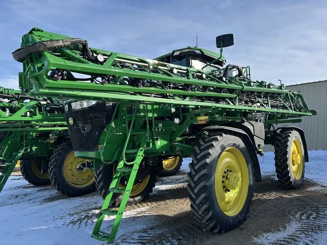 2024 John Deere 616R Arroseur - Automoteur