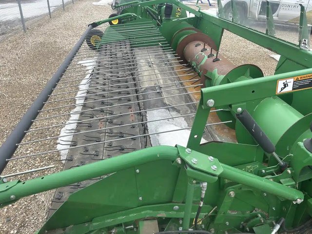 2013 John Deere 615P Nez - Ramasseur