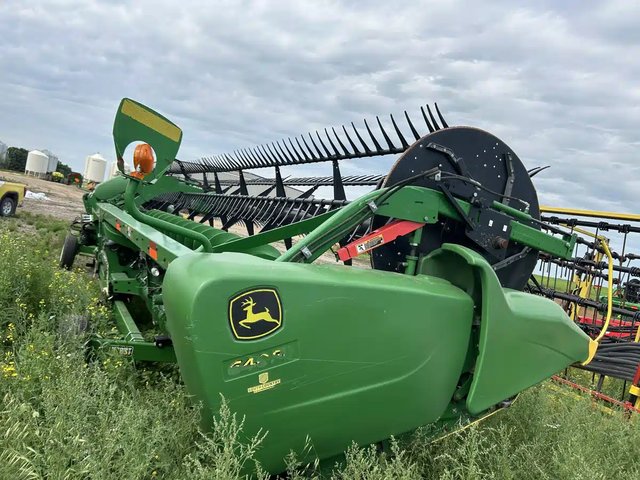 2018 John Deere 640FD Nez - Toile/Tapis