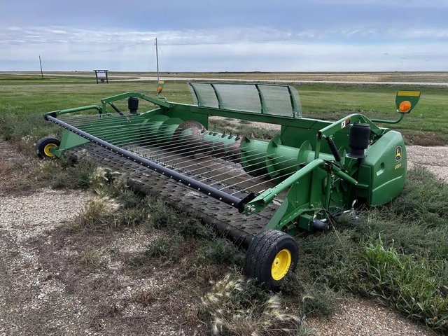 2014 John Deere 615P Nez - Ramasseur