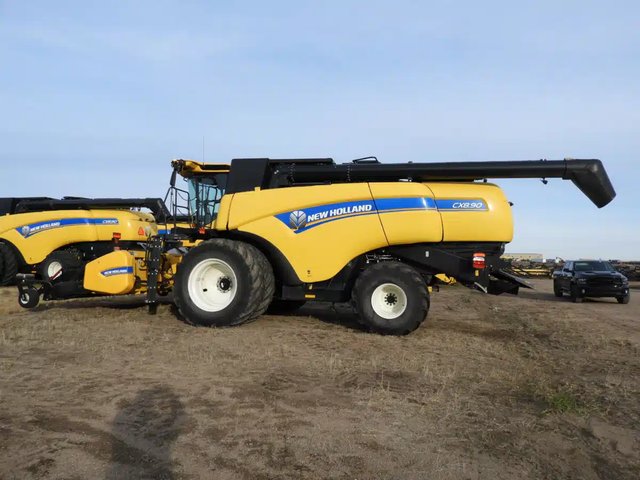 2018 New Holland CX8.90 Batteuse