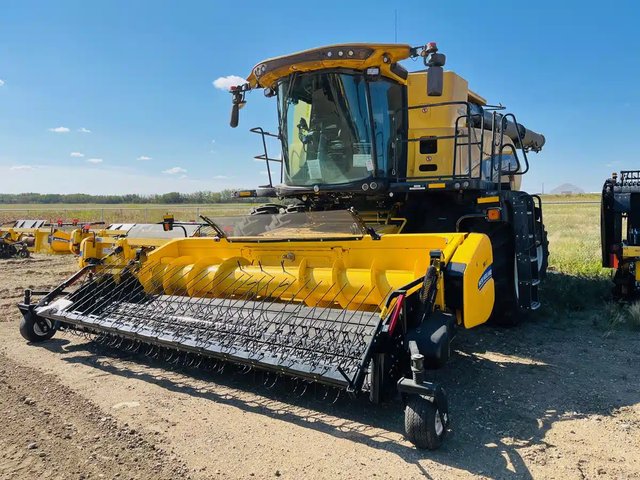 2022 New Holland CR9.90Z Batteuse