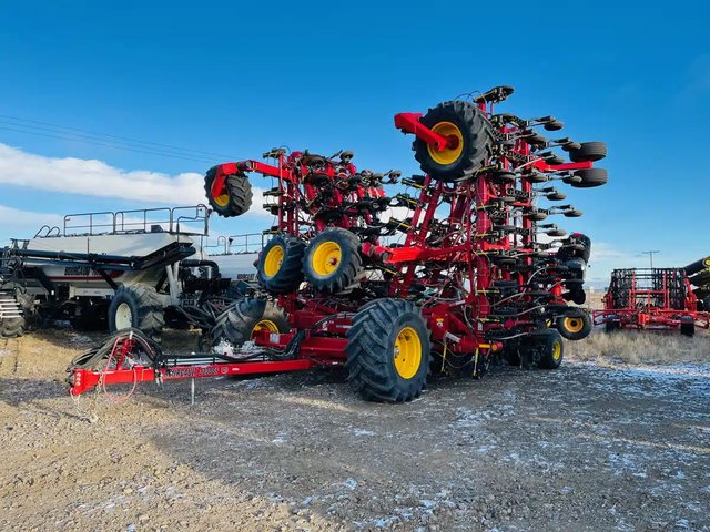 2023 Bourgault 3330 Semoir à air