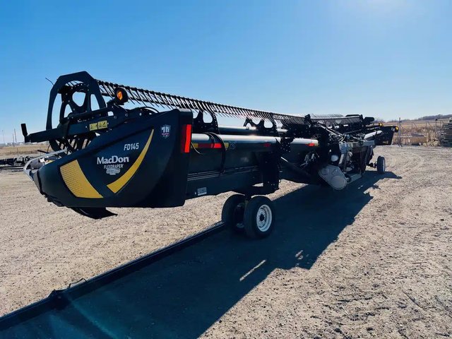 2019 MacDon FD145