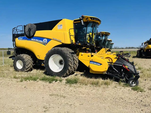 2020 New Holland CR8.90Z Batteuse