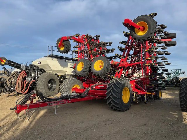 2025 Bourgault 3330 Semoir à air