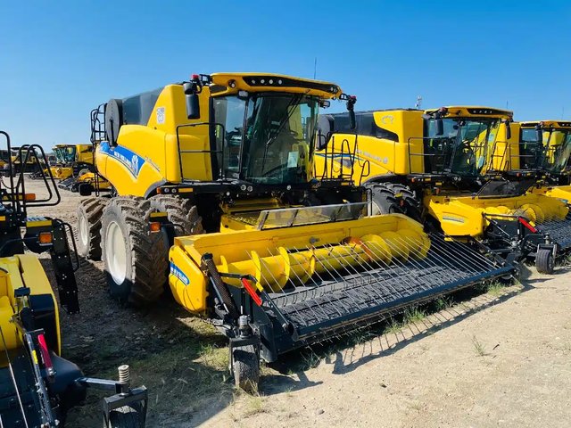 2020 New Holland CR9.90Z Batteuse