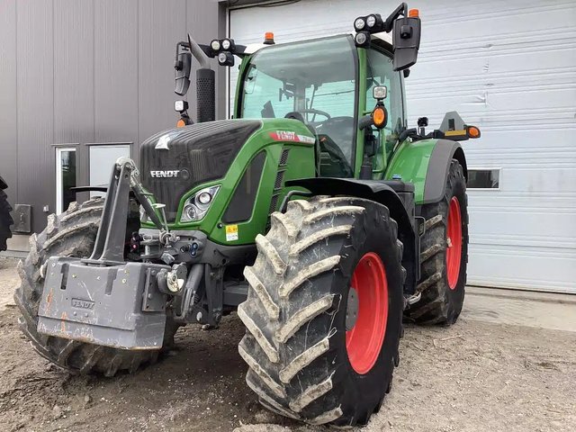 2022 Fendt 718 VARIO Tracteur