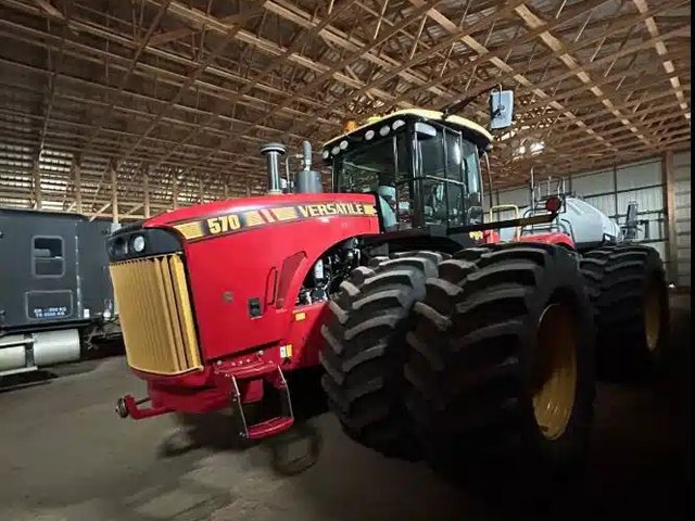 2019 Versatile 570 Tracteur