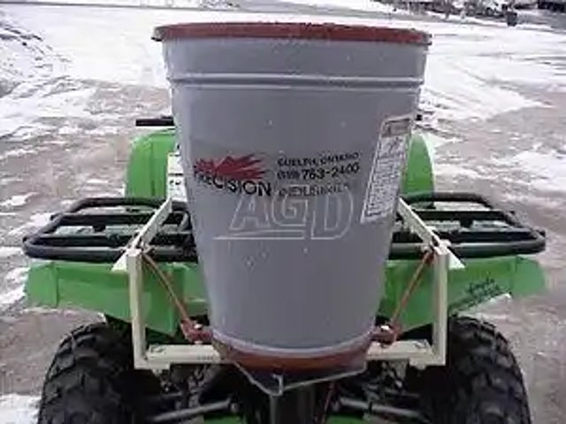 2022 Precision ATV Semoir à engrais